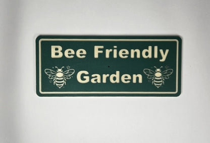 Bee Friendly Garden Sign – Weatherproof HDPE Outdoor Decor