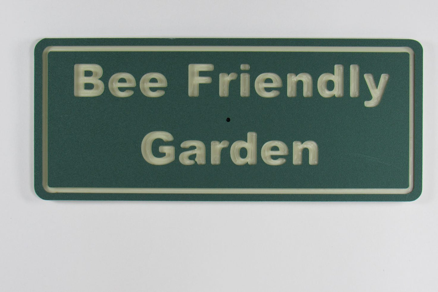Bee Friendly Garden Sign – Weatherproof HDPE Outdoor Decor
